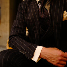 画像をギャラリービューアに読み込む, ポルカドットサテン ネクタイ ブラック 齋藤服飾研究所