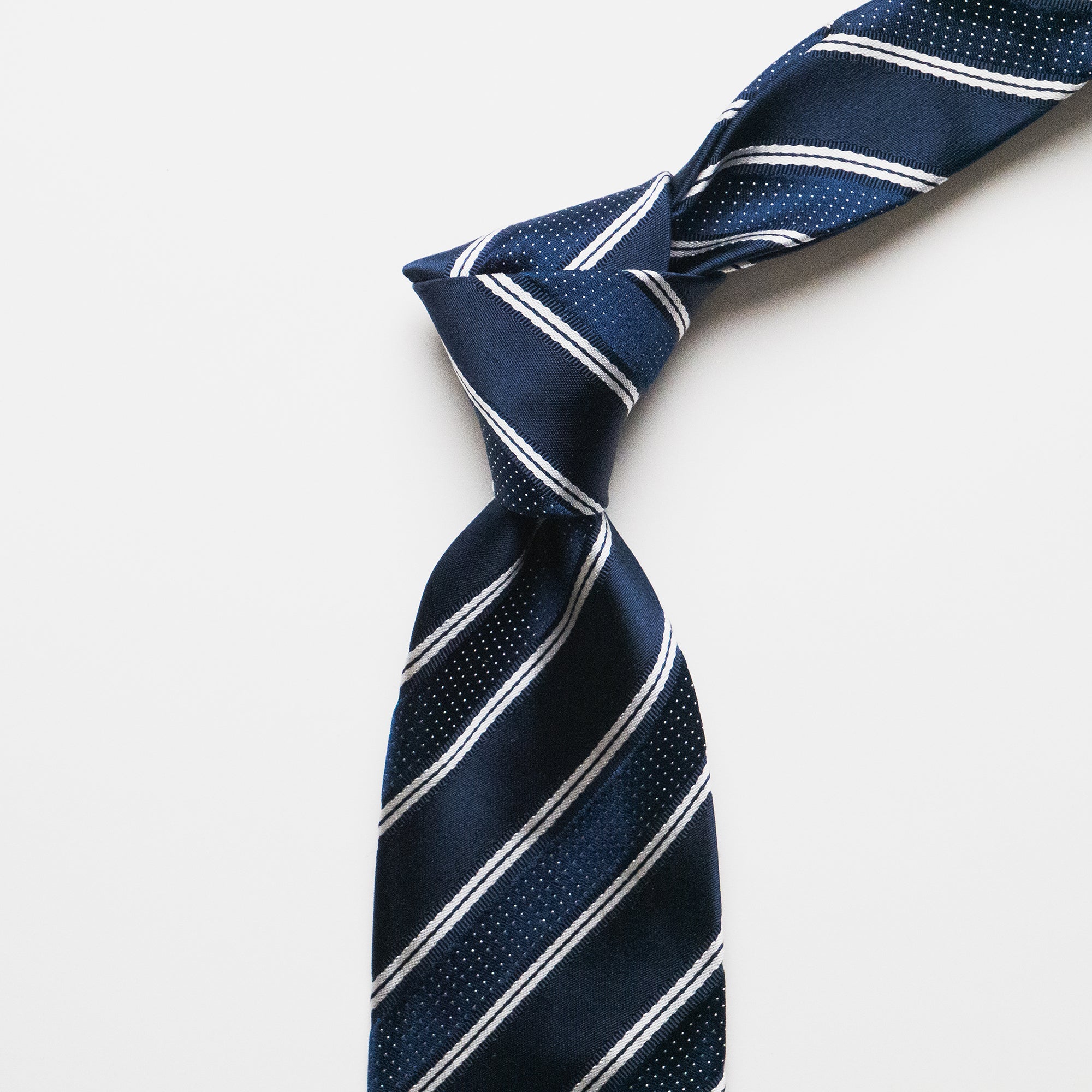 ネクタイ　ブリオーニ　ネイビー　ドット　ストライプ 楽天市場】ブリオーニ ブランド ネクタイ ストライプ柄 ドット