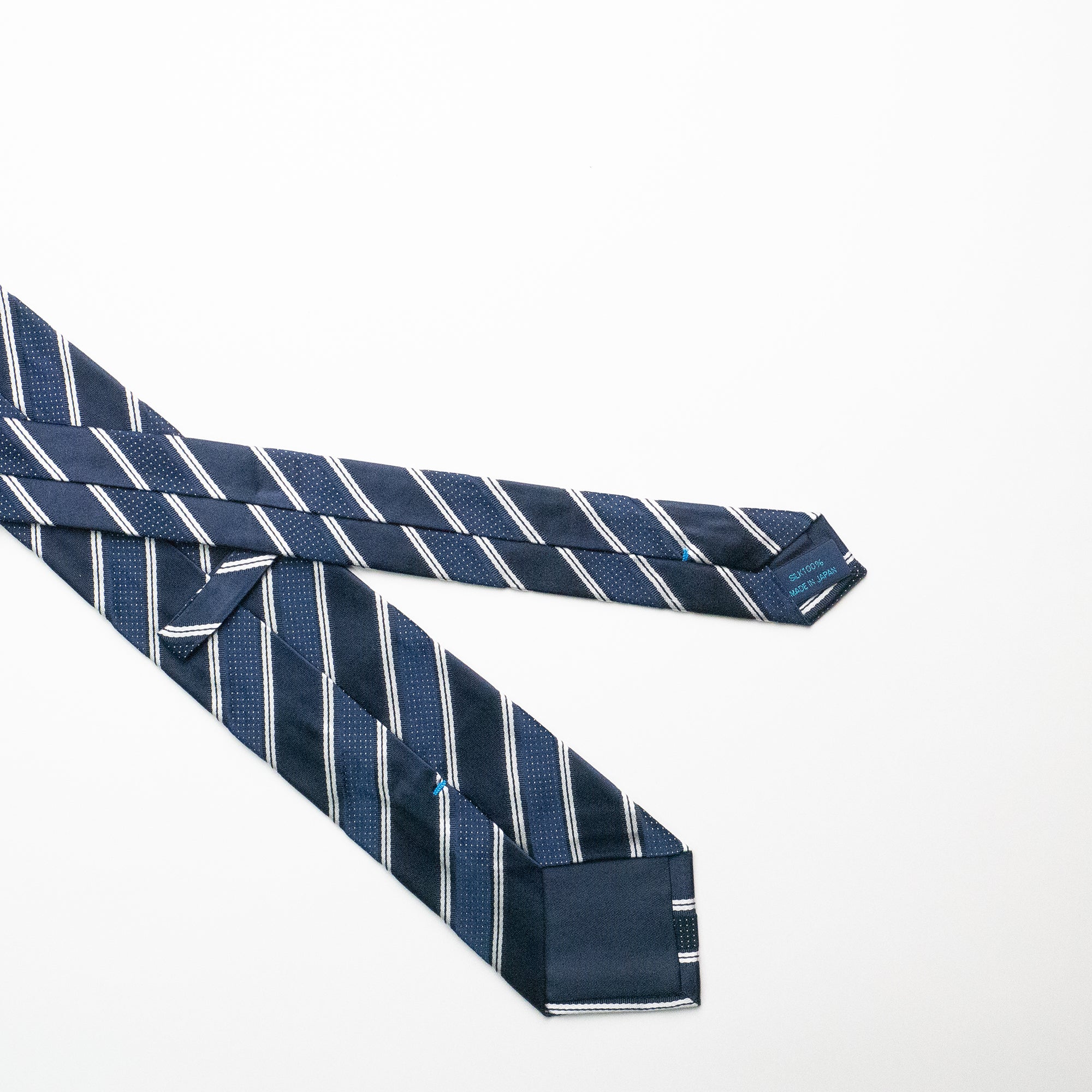 ピンドットストライプ ネクタイ ネイビー From Factory